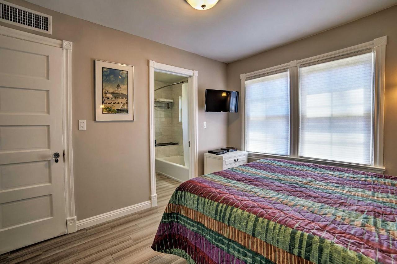 Updated Home On Catalina Island Walk To The Coast Avalon Eksteriør billede