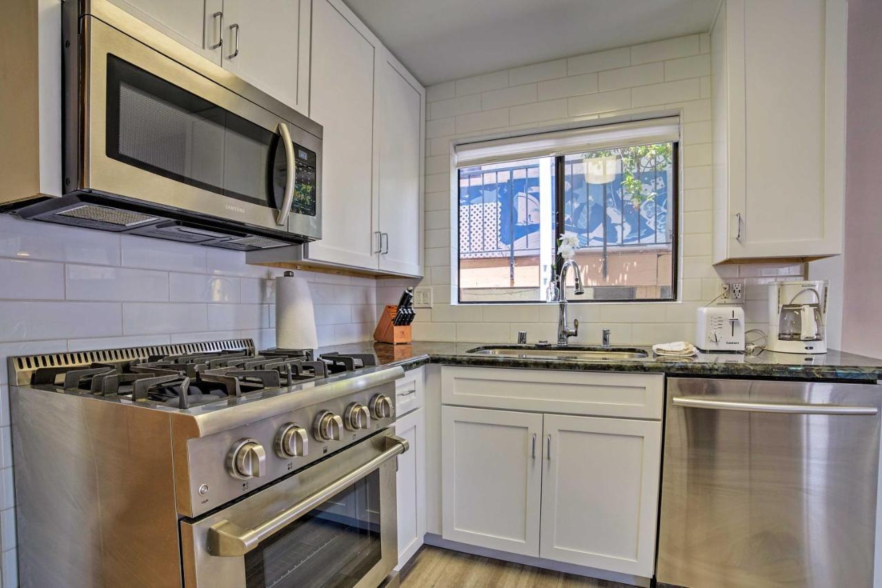 Updated Home On Catalina Island Walk To The Coast Avalon Eksteriør billede